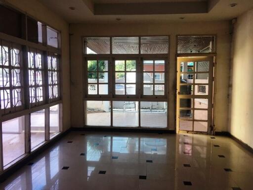 128 Sqm., 2 Beds, 1 Bath Townhouse listed for ฿ 3,360,000.