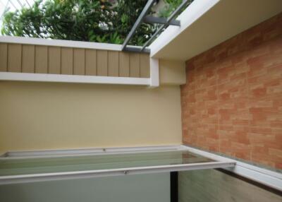 84 Sqm., 3 Beds, 2 Baths Townhouse listed for ฿ 3,203,000.