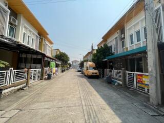 74 Sqm., 2 Beds, 1 Bath Townhouse listed for ฿ 2,850,000.