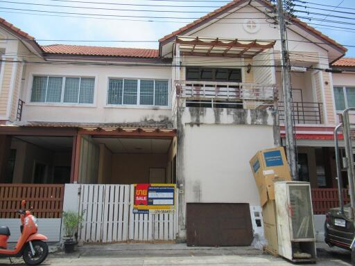 84 Sqm., 3 Beds, 2 Baths Townhouse listed for ฿ 3,150,000.