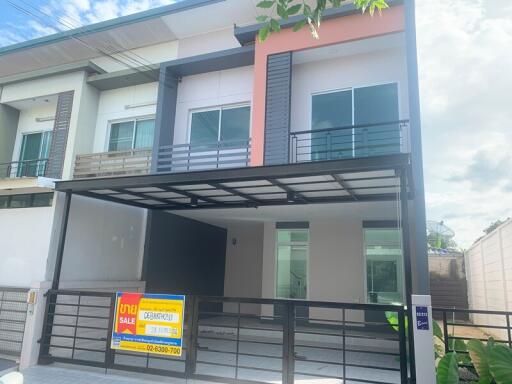 112 Sqm., 3 Beds, 2 Baths Townhouse listed for ฿ 2,817,000.