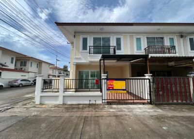 107 Sqm., 2 Beds, 1 Bath Townhouse listed for ฿ 2,600,000.