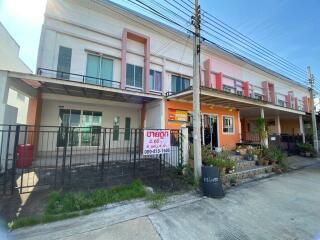 103 Sqm., 2 Beds, 1 Bath Townhouse listed for ฿ 2,755,000.