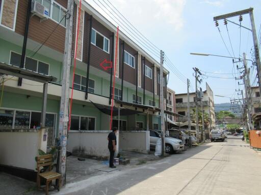 102 Sqm., 2 Beds, 1 Bath Townhouse listed for ฿ 2,940,000.