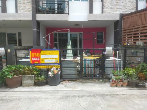 83 Sqm., 3 Beds, 3 Baths Townhouse listed for ฿ 2,660,000.