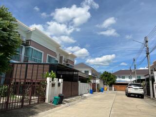 209 Sqm., 2 Beds, 1 Bath Townhouse listed for ฿ 2,500,000.