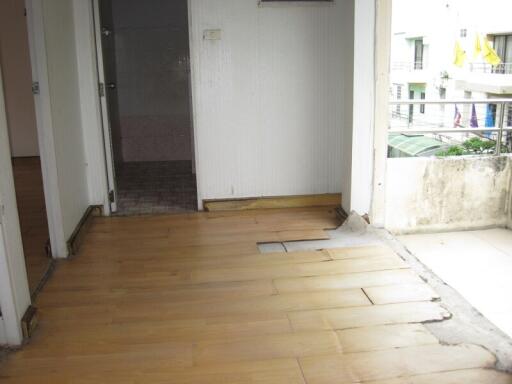 83 Sqm., 3 Beds, 2 Baths Townhouse listed for ฿ 2,730,000.