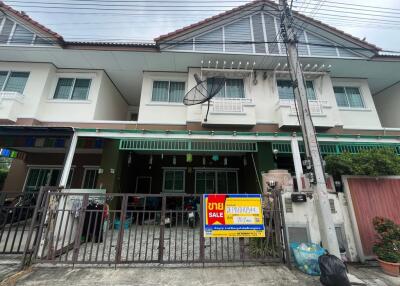 81 Sqm., 2 Beds, 1 Bath Townhouse listed for ฿ 2,730,000.