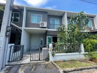 85 Sqm., 2 Beds, 1 Bath Townhouse listed for ฿ 2,730,000.