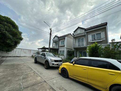 120 Sqm., 2 Beds, 1 Bath Townhouse listed for ฿ 2,730,000.