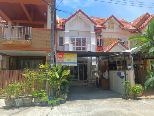 104 Sqm., 2 Beds, 2 Baths Townhouse listed for ฿ 2,300,000.