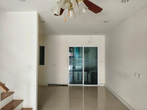 67 Sqm., 3 Beds, 2 Baths Townhouse listed for ฿ 2,375,000.