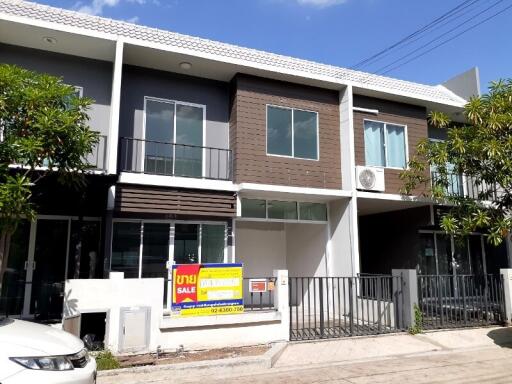 70 Sqm., 3 Beds, 2 Baths Townhouse listed for ฿ 2,615,000.