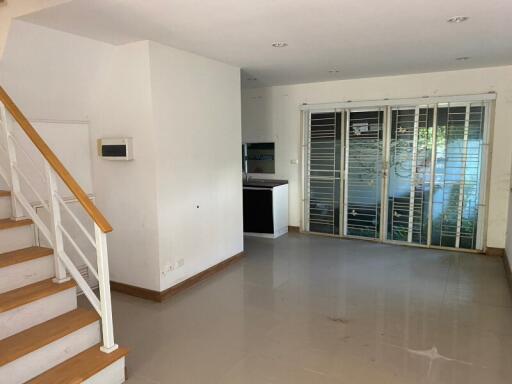 99 Sqm., 2 Beds, 1 Bath Townhouse listed for ฿ 2,280,000.