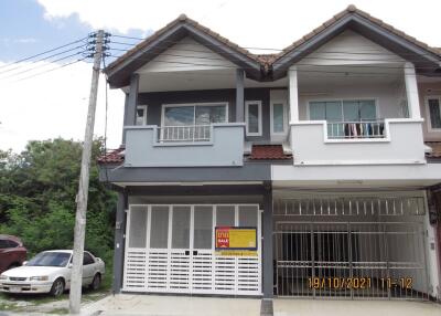 77 Sqm., 2 Beds, 3 Baths Townhouse listed for ฿ 2,520,000.