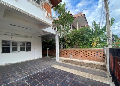 114 Sqm., 3 Beds, 2 Baths Townhouse listed for ฿ 2,000,000.