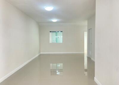 78 Sqm., 3 Beds, 2 Baths Townhouse listed for ฿ 2,415,000.