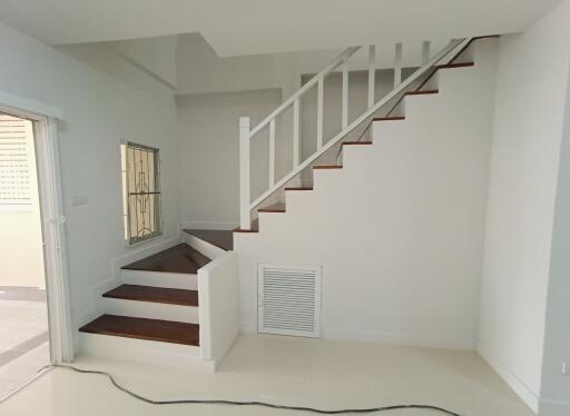 80 Sqm., 2 Beds, 1 Bath Townhouse listed for ฿ 2,363,000.