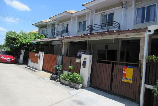 70 Sqm., 2 Beds, 1 Bath Townhouse listed for ฿ 2,310,000.