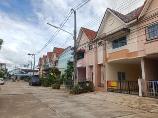 118 Sqm., 2 Beds, 2 Baths Townhouse listed for ฿ 2,090,000.