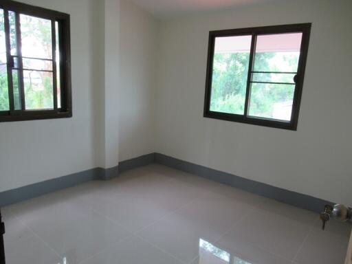 173 Sqm., 2 Beds, 1 Bath Townhouse listed for ฿ 2,310,000.