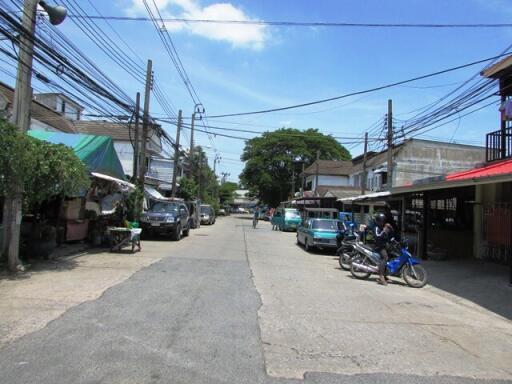 64 Sqm., 2 Beds, 1 Bath Townhouse listed for ฿ 2,090,000.