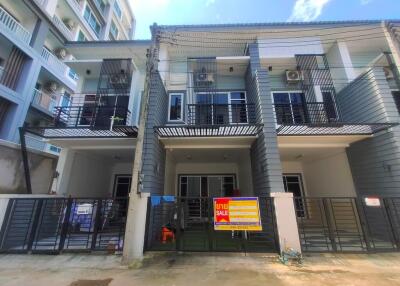 64 Sqm., 2 Beds, 2 Baths Townhouse listed for ฿ 2,310,000.