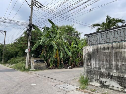 64 Sqm., 3 Beds, 2 Baths Townhouse listed for ฿ 2,090,000.