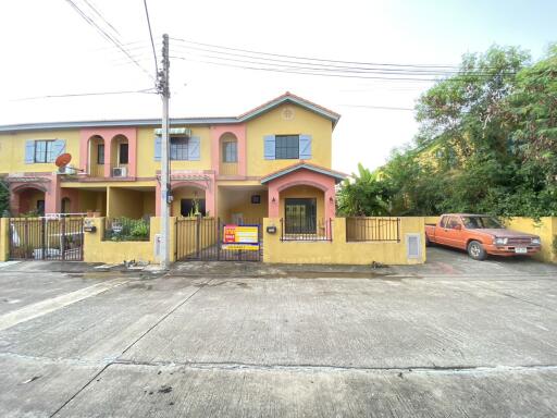 125 Sqm., 2 Beds, 1 Bath Townhouse listed for ฿ 2,310,000.