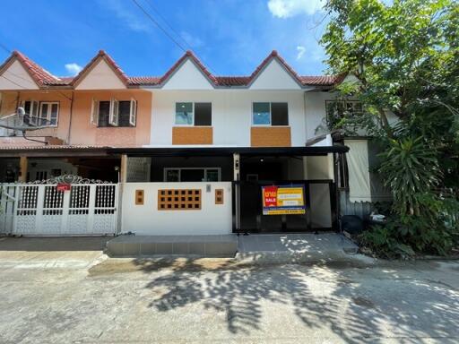 68 Sqm., 3 Beds, 2 Baths Townhouse listed for ฿ 2,310,000.