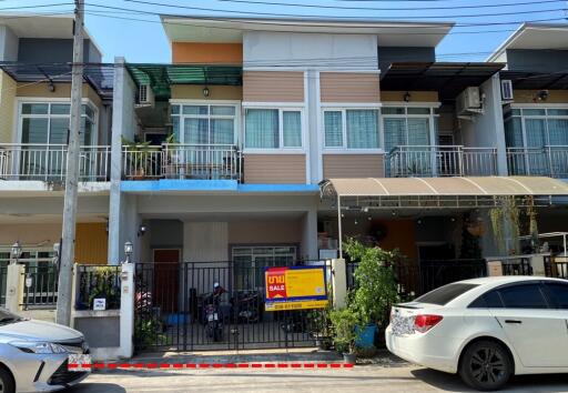 78 Sqm., 2 Beds, 2 Baths Townhouse listed for ฿ 2,310,000.