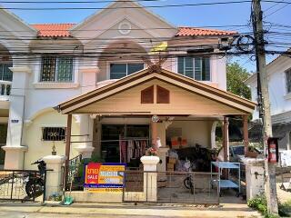 75 Sqm., 2 Beds, 1 Bath Townhouse listed for ฿ 2,310,000.