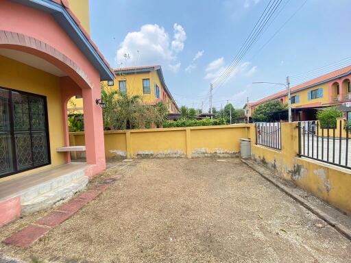 133 Sqm., 3 Beds, 2 Baths Townhouse listed for ฿ 1,998,000.