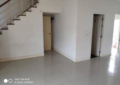 98 Sqm., 3 Beds, 1 Bath Townhouse listed for ฿ 1,995,000.