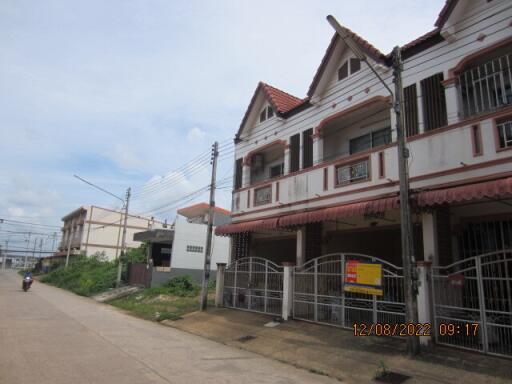 90 Sqm., 2 Beds, 1 Bath Townhouse listed for ฿ 1,995,000.
