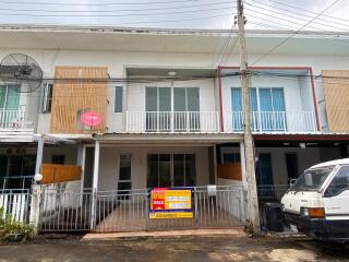 90 Sqm., 2 Beds, 1 Bath Townhouse listed for ฿ 2,205,000.