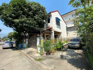 112 Sqm., 3 Beds, 2 Baths Townhouse listed for ฿ 1,995,000.