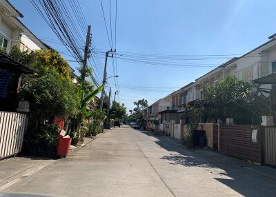 80 Sqm., 2 Beds, 1 Bath Townhouse listed for ฿ 1,995,000.