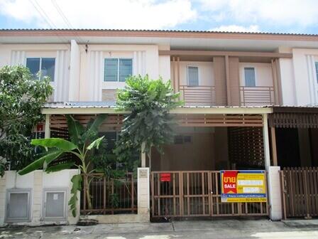 87 Sqm., 3 Beds, 2 Baths Townhouse listed for ฿ 1,900,000.