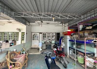 96 Sqm., 2 Beds, 1 Bath Townhouse listed for ฿ 1,900,000.