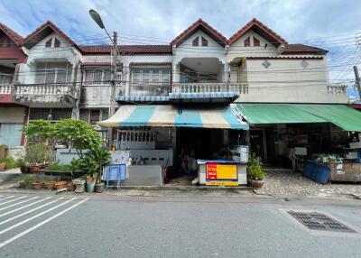 80 Sqm., 2 Beds, 1 Bath Townhouse listed for ฿ 1,900,000.
