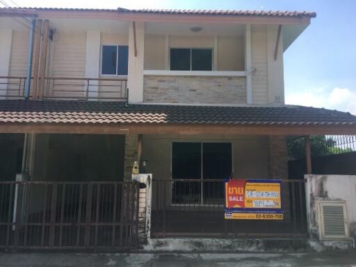 125 Sqm., 4 Beds, 2 Baths Townhouse listed for ฿ 2,100,000.