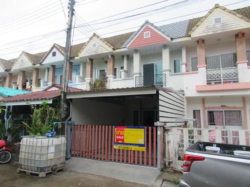 72 Sqm., 2 Beds, 1 Bath Townhouse listed for ฿ 2,027,000.