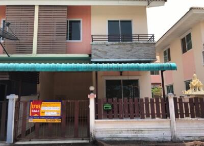 112 Sqm., 2 Beds, 1 Bath Townhouse listed for ฿ 1,805,000.