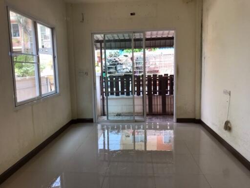 112 Sqm., 2 Beds, 1 Bath Townhouse listed for ฿ 1,805,000.