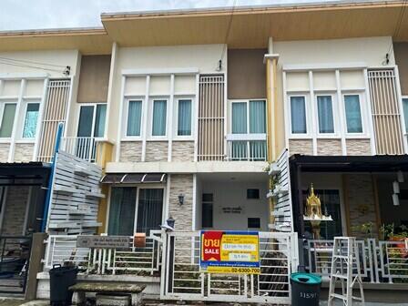 74 Sqm., 3 Beds, 2 Baths Townhouse listed for ฿ 1,805,000.