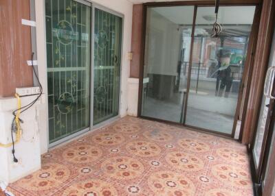 87 Sqm., 3 Beds, 2 Baths Townhouse listed for ฿ 1,805,000.