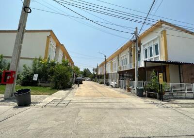 80 Sqm., 2 Beds, 1 Bath Townhouse listed for ฿ 1,805,000.