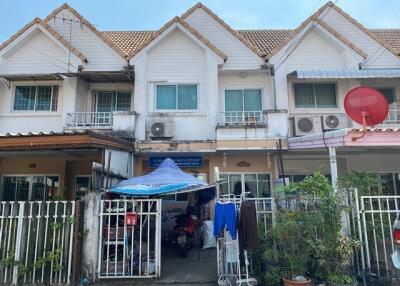 85 Sqm., 2 Beds, 1 Bath Townhouse listed for ฿ 1,805,000.