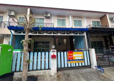 74 Sqm., 2 Beds, 1 Bath Townhouse listed for ฿ 1,710,000.